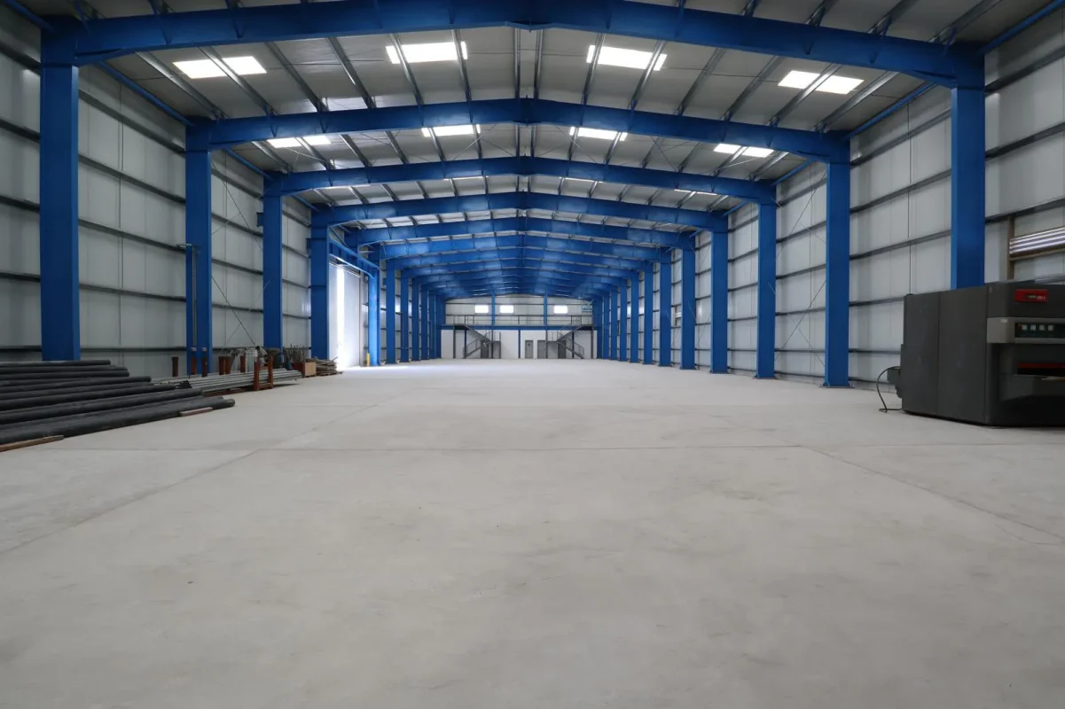 Warehouses 1 1201x800